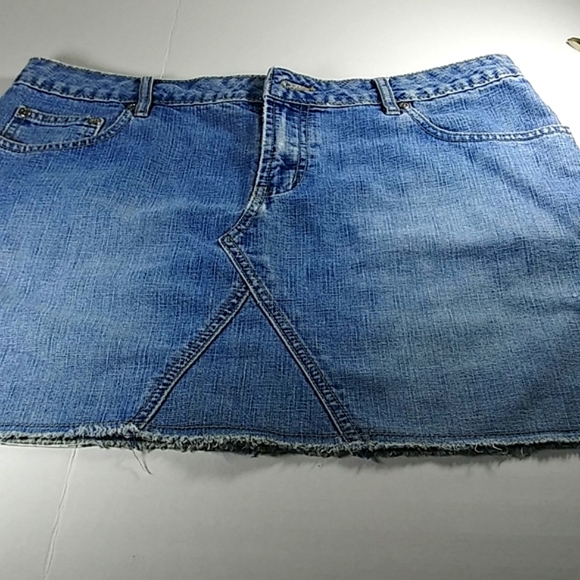 Aeropostale Denim Skirt. - Picture 1 of 6